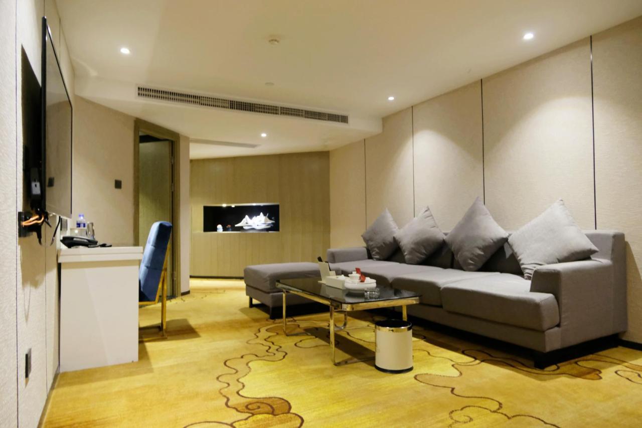 Cheng Bao Hotel Shantou Mixc Branch Exterior photo